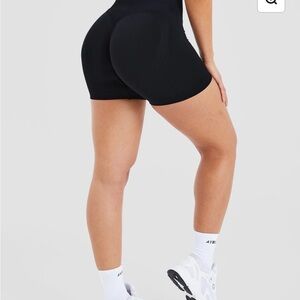 NWOT AYBL black shorts M